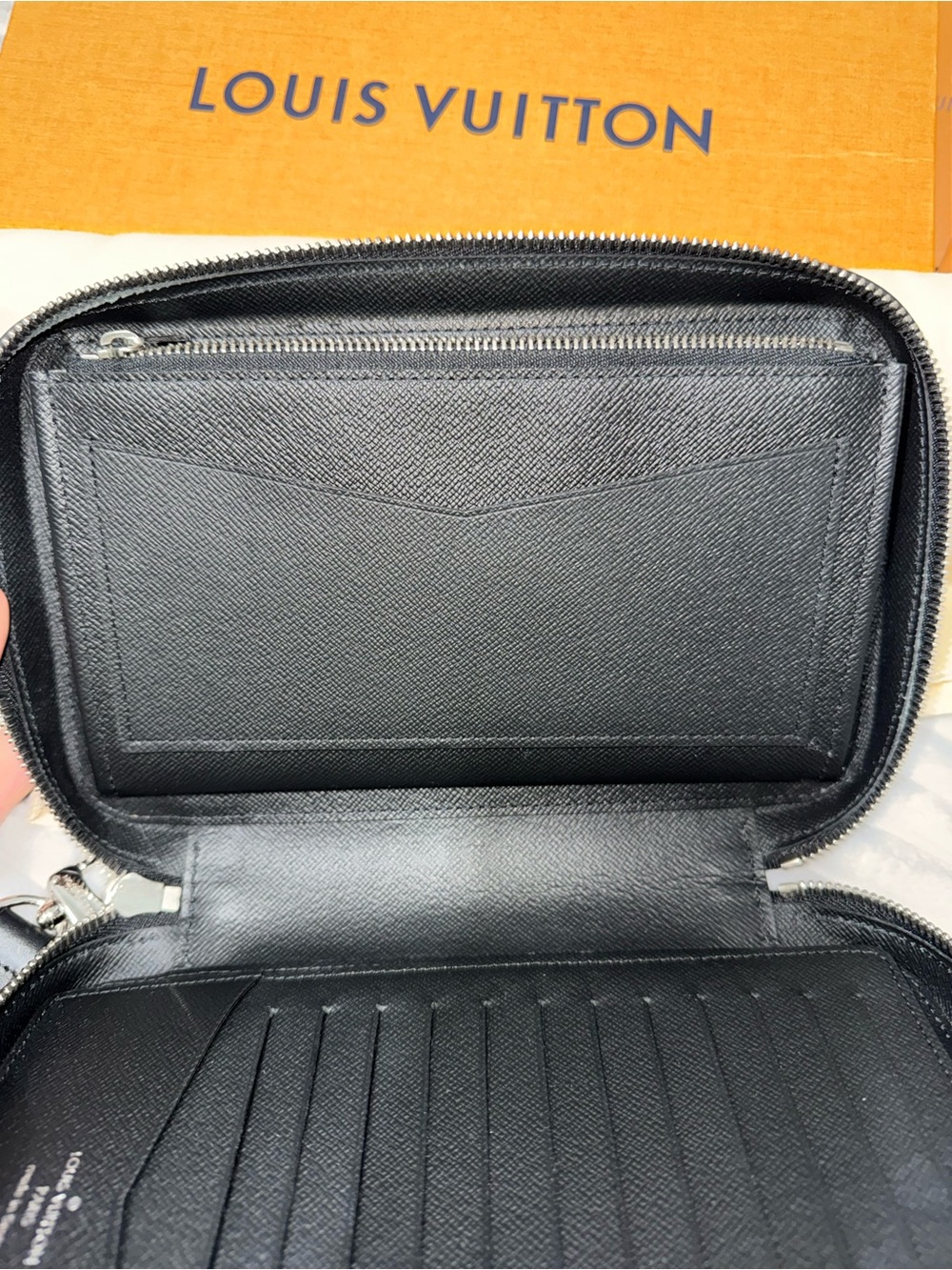 🎉SOLD🎉 Louis Vuitton Dandy Organizer Epi Noir - Picture 6 of 16